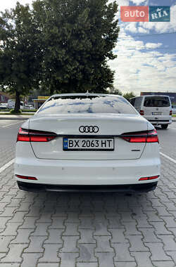 Седан Audi A6 2018 в 