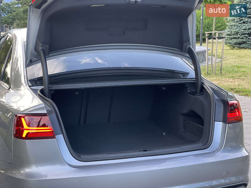 Седан Audi A6 2015 в Виннице