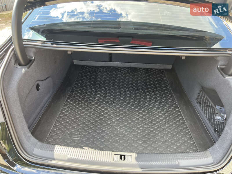 Седан Audi A6 2012 в Ахтырке