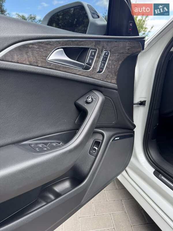 Седан Audi A6 2017 в Киеве