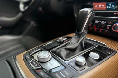 Седан Audi A6 2016 в 