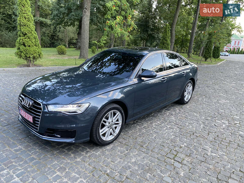 Седан Audi A6 2015 в 