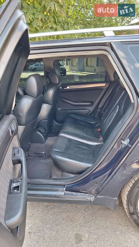 Универсал Audi A6 2001 в Ровно