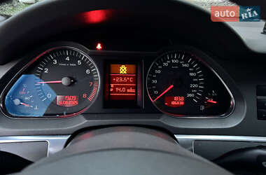 Седан Audi A6 2004 в 