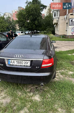 Седан Audi A6 2004 в 