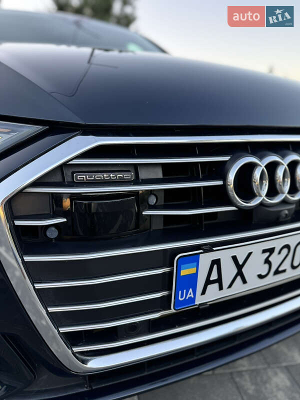 Седан Audi A6 2022 в Ужгороде