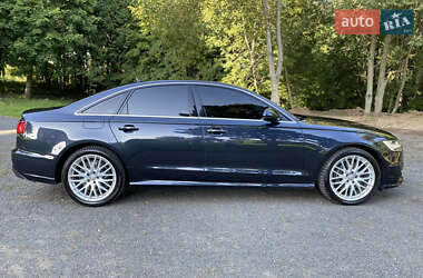 Седан Audi A6 2015 в 