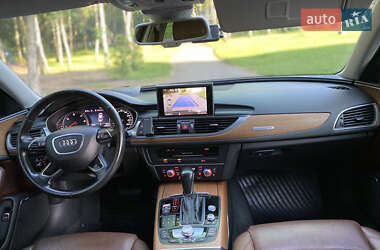 Седан Audi A6 2015 в 
