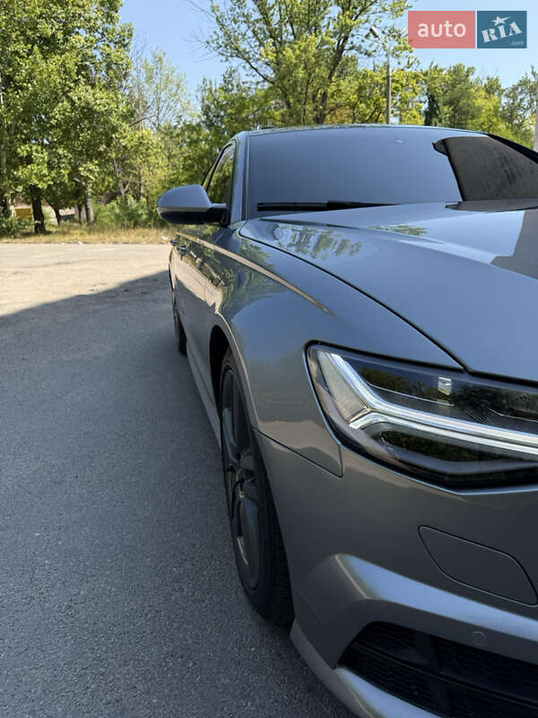 Седан Audi A6 2015 в Запорожье