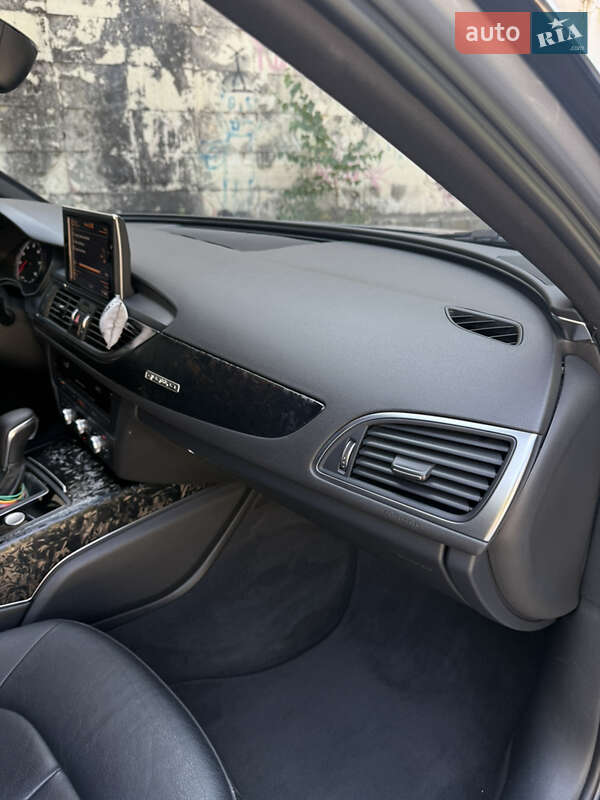 Седан Audi A6 2015 в Запорожье