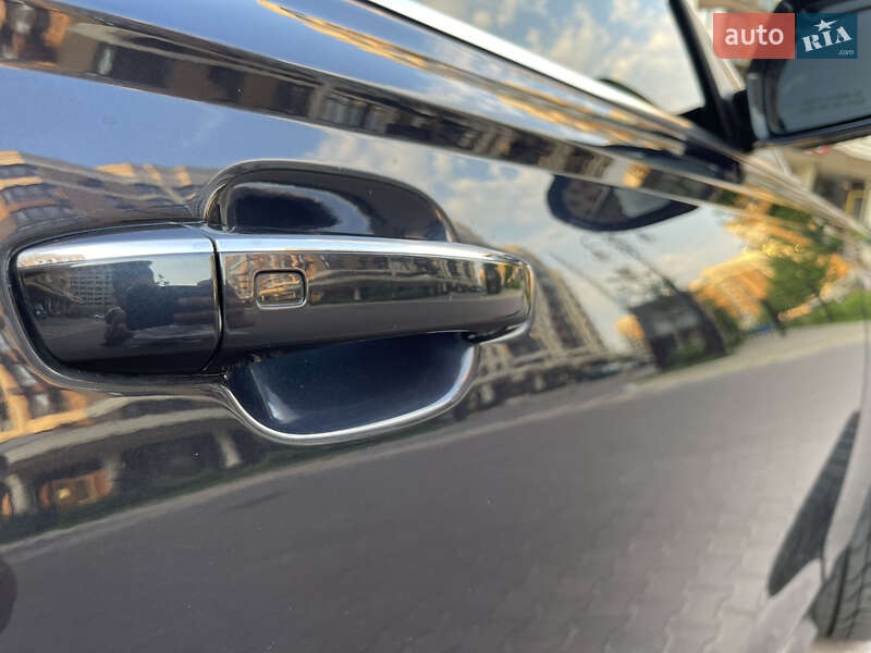 Седан Audi A6 2015 в Киеве
