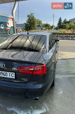 Седан Audi A6 2012 в 