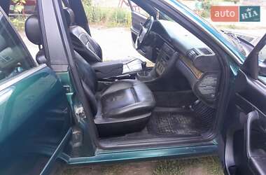 Универсал Audi A6 1996 в 