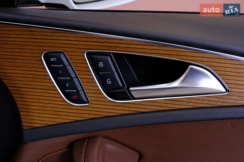 Седан Audi A6 2015 в Одессе
