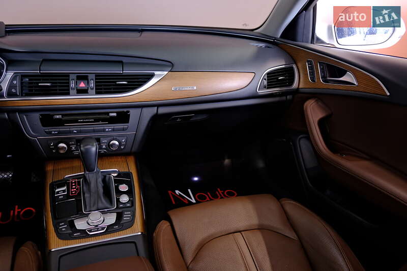 Седан Audi A6 2015 в Одессе