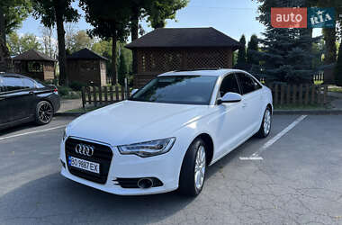 Седан Audi A6 2013 в 