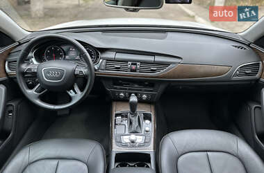 Седан Audi A6 2016 в 