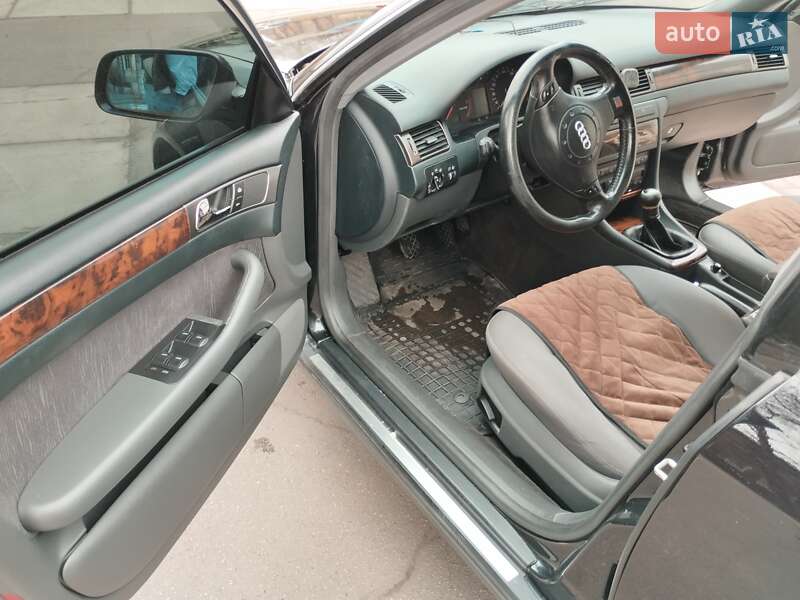 Универсал Audi A6 2000 в Каменском