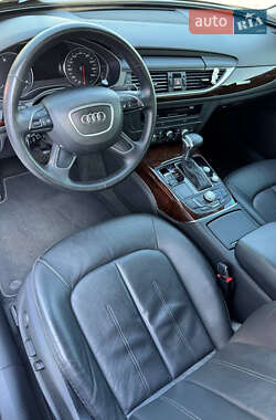 Седан Audi A6 2013 в 