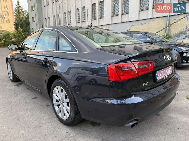 Седан Audi A6 2013 в Ровно