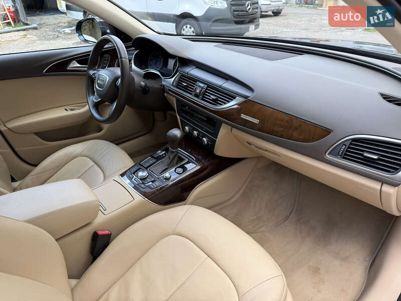 Седан Audi A6 2013 в Ровно