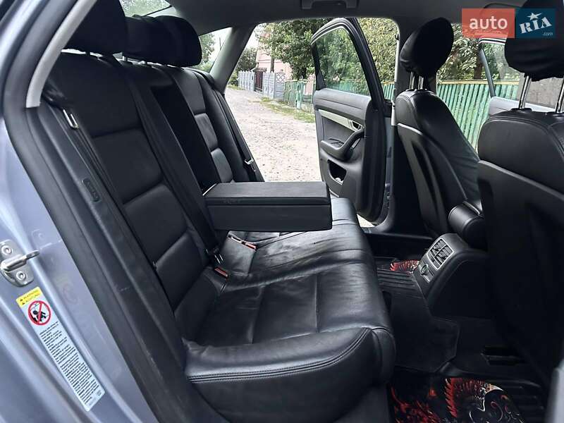 Седан Audi A6 2006 в Хмельнике