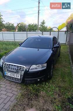 Седан Audi A6 2004 в 