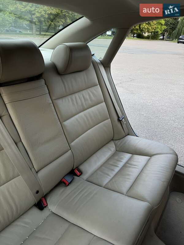 Седан Audi A6 2004 в Броварах