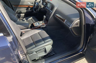 Седан Audi A6 2004 в 