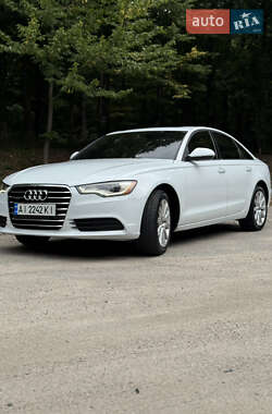 Седан Audi A6 2014 в 