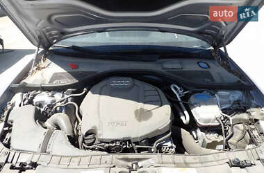 Седан Audi A6 2015 в 