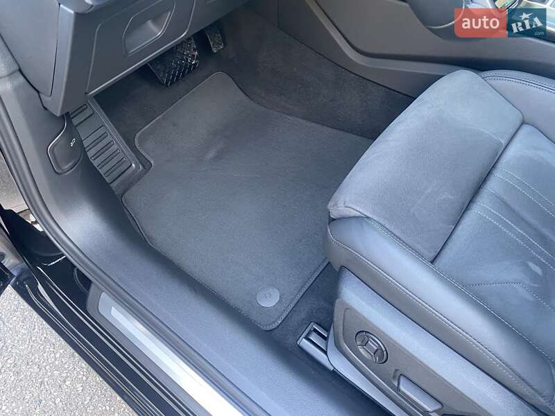 Седан Audi A6 2022 в Киеве