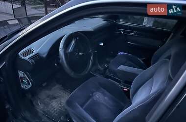 Седан Audi A6 1995 в 