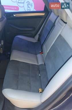 Седан Audi A6 1998 в 