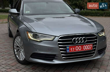 Седан Audi A6 2015 в 