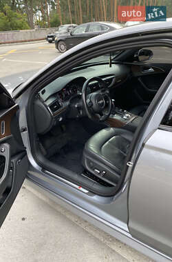 Седан Audi A6 2015 в 
