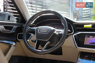 Седан Audi A6 2019 в 