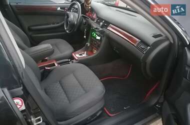 Седан Audi A6 2004 в 