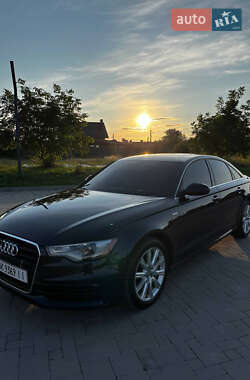Седан Audi A6 2014 в 