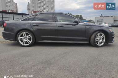Седан Audi A6 2015 в 