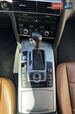 Универсал Audi A6 2011 в 