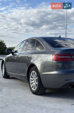 Седан Audi A6 2010 в 