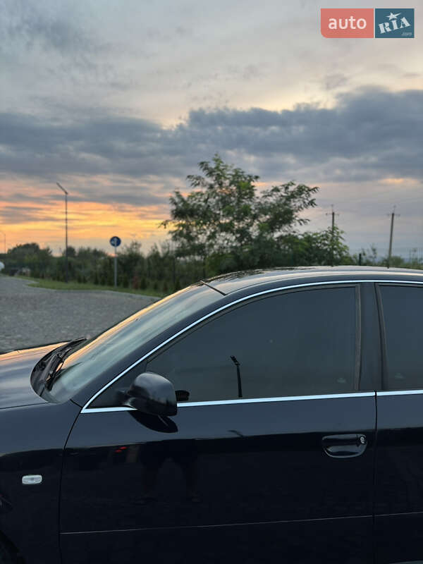 Седан Audi A6 2000 в Иршаве