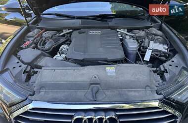 Седан Audi A6 2022 в 