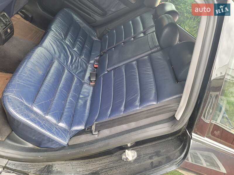 Универсал Audi A6 2000 в Косове