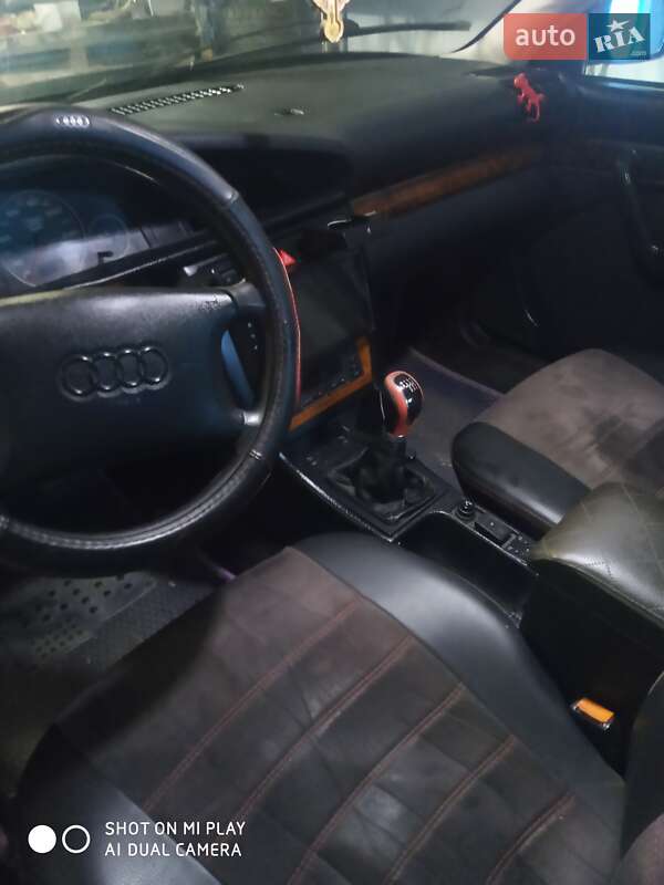 Седан Audi A6 1995 в Харькове