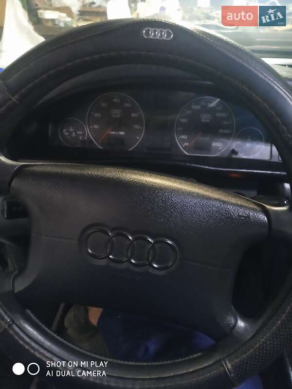 Седан Audi A6 1995 в Харькове