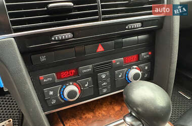 Седан Audi A6 2010 в 