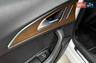 Седан Audi A6 2015 в 
