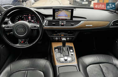 Седан Audi A6 2015 в 